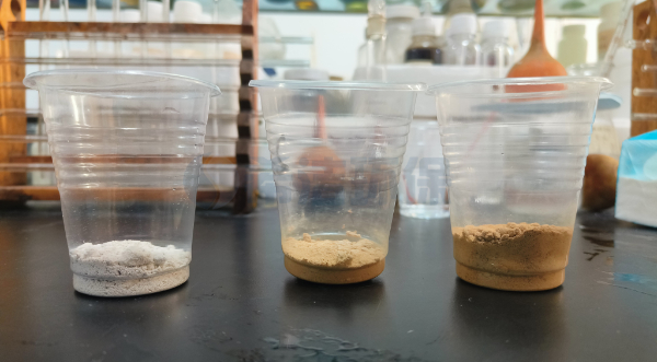 飞灰重金属螯合剂